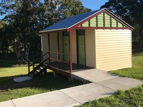 Bellbrook Hall's new amenities building and footpath