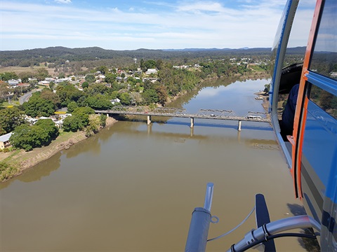 Aerial inspection from a helicopter