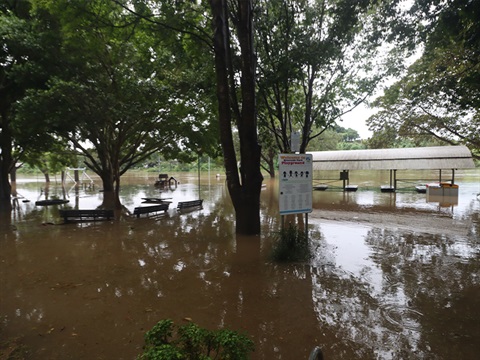 Riverside Park Playground