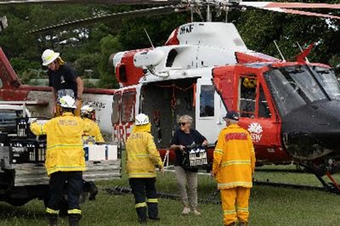 emergency services unloading chopper