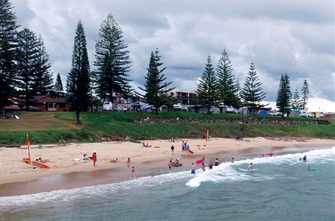 horseshoe-bay-beach800px.jpg