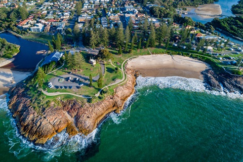 Aerial shot of horseshoe bay.jpg